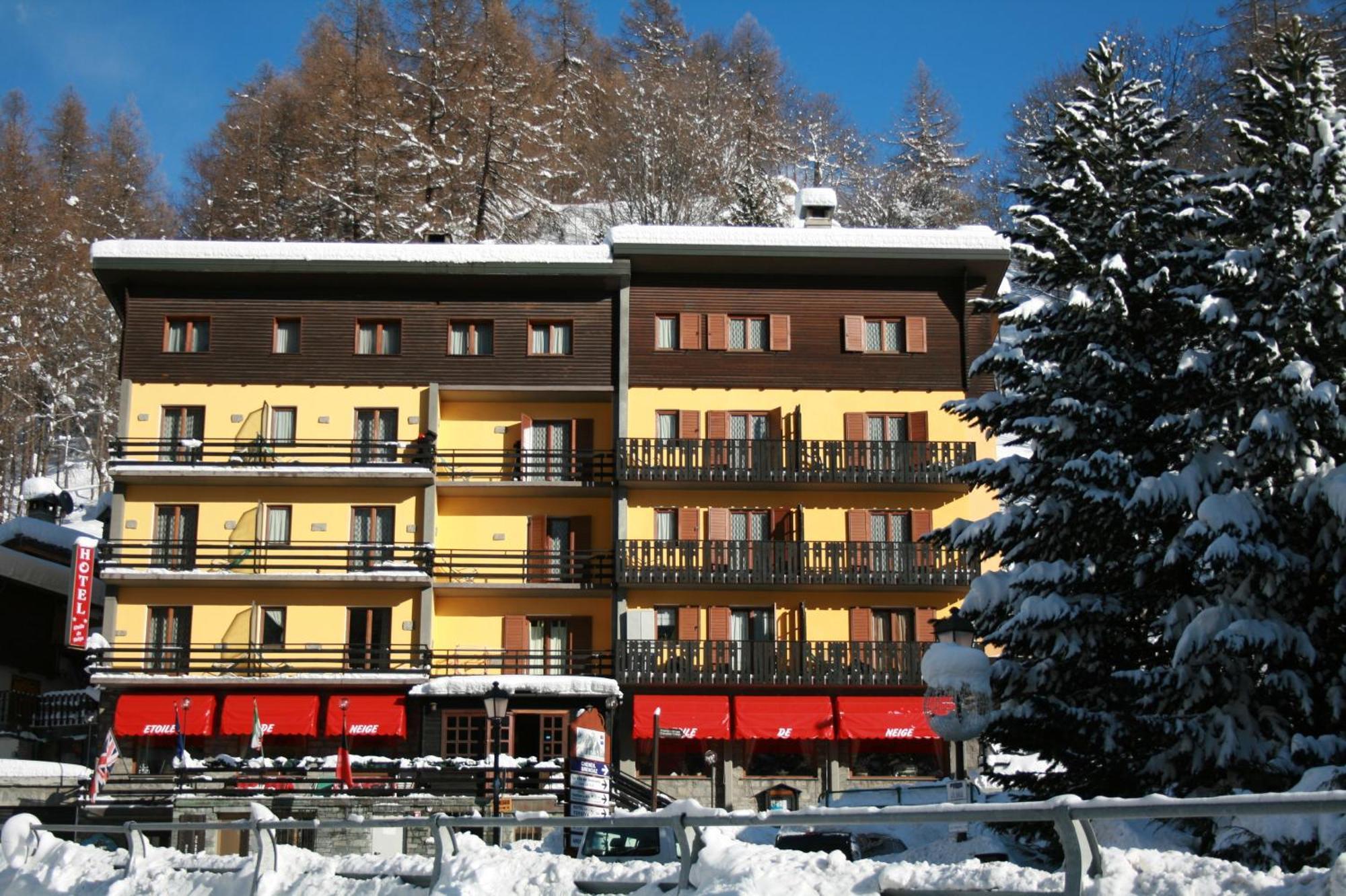 Hotel Etoile De Neige Valtournenche Exteriör bild